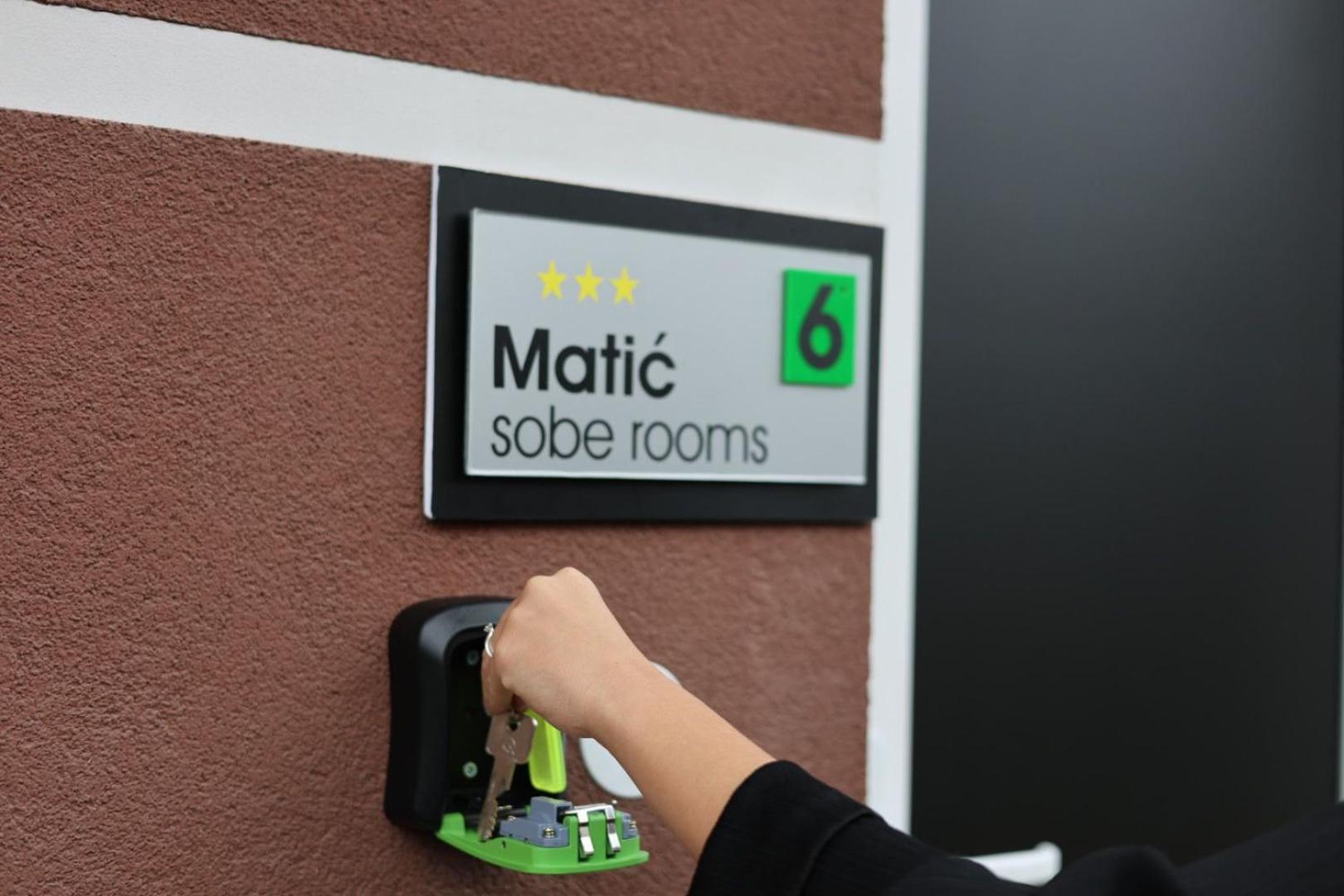 Rooms Matic 2 Velika Mlaka ภายนอก รูปภาพ